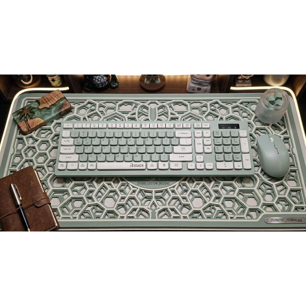 Reccazr Wireless Keyboard Mouse Combo Full Size 2.4G Quiet Keys USB NEW In Box
